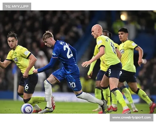 帕尔默切尔西复训，中场核心归队助新帅